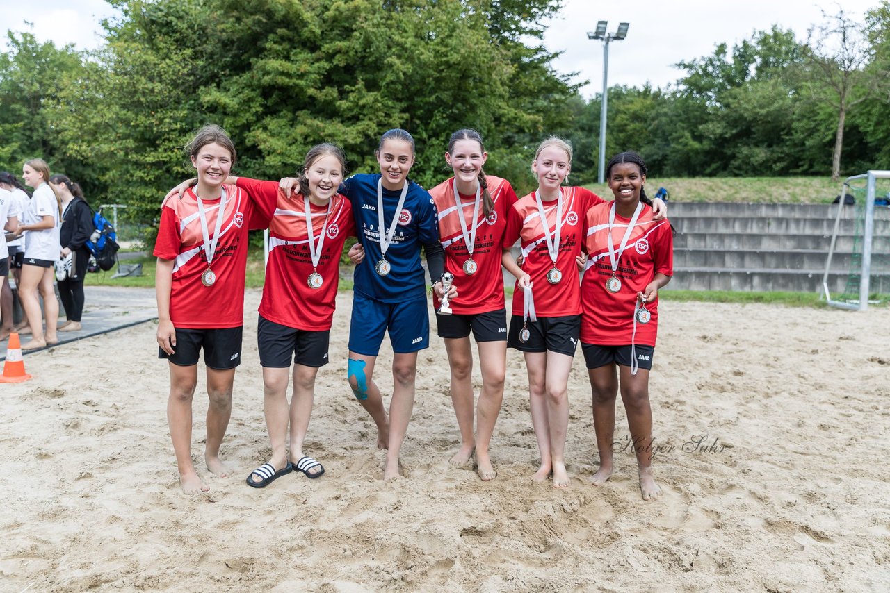 Bild 109 - wBJ/wCJ Beachsoccer Cup